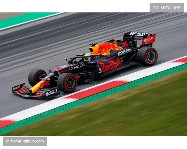 红牛赛车地面效应时代优势 维斯塔潘攻防节奏掌控力突出 红牛赛车地面效应时代优势 维斯塔潘攻防节奏掌控力突出